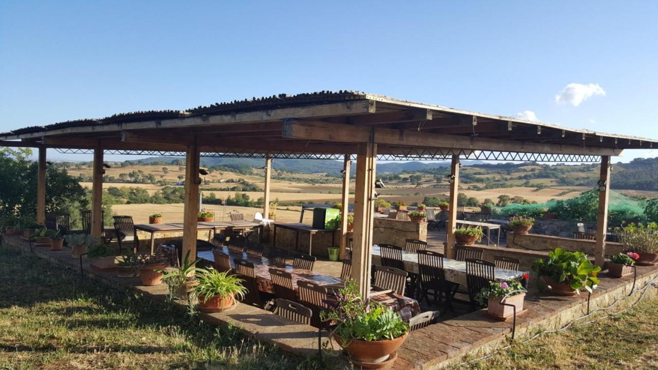 Agriturismo Casa Montecucco 준카리코 외부 사진