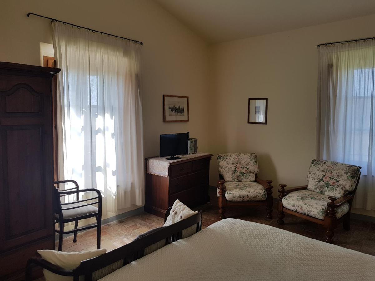 Agriturismo Casa Montecucco 준카리코 외부 사진