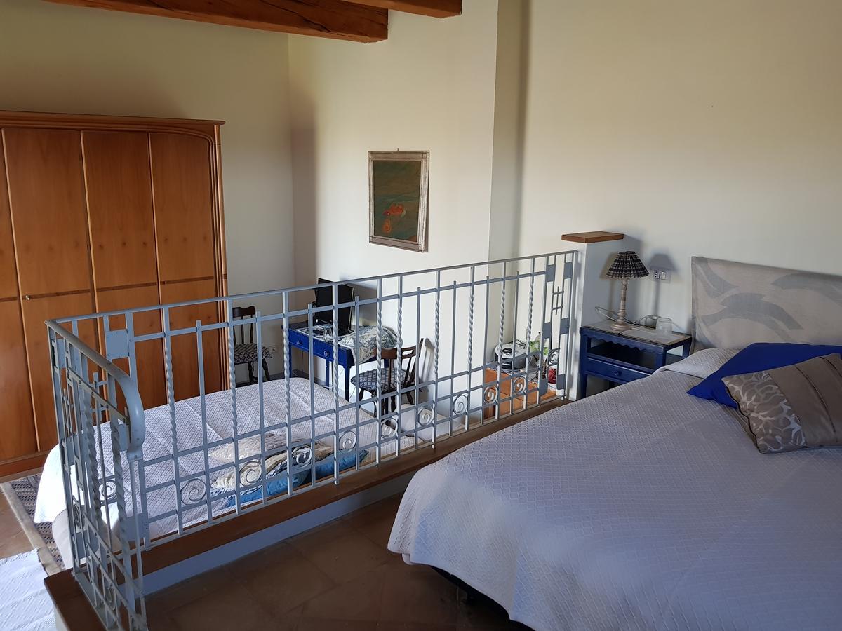 Agriturismo Casa Montecucco 준카리코 외부 사진